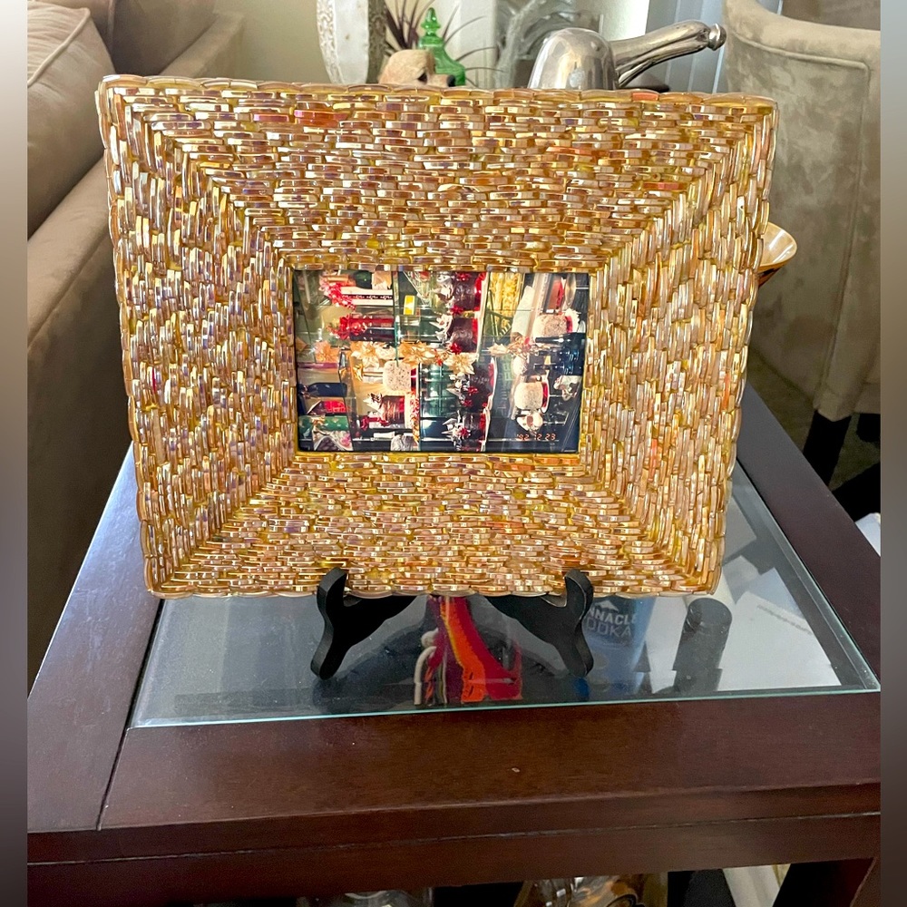 Gold Glass picture frame.
